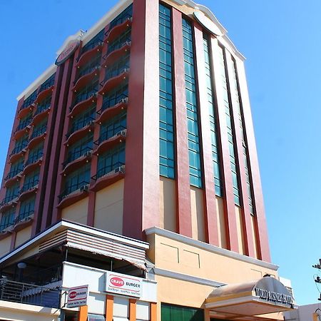 Iloilo Business Hotel מראה חיצוני תמונה