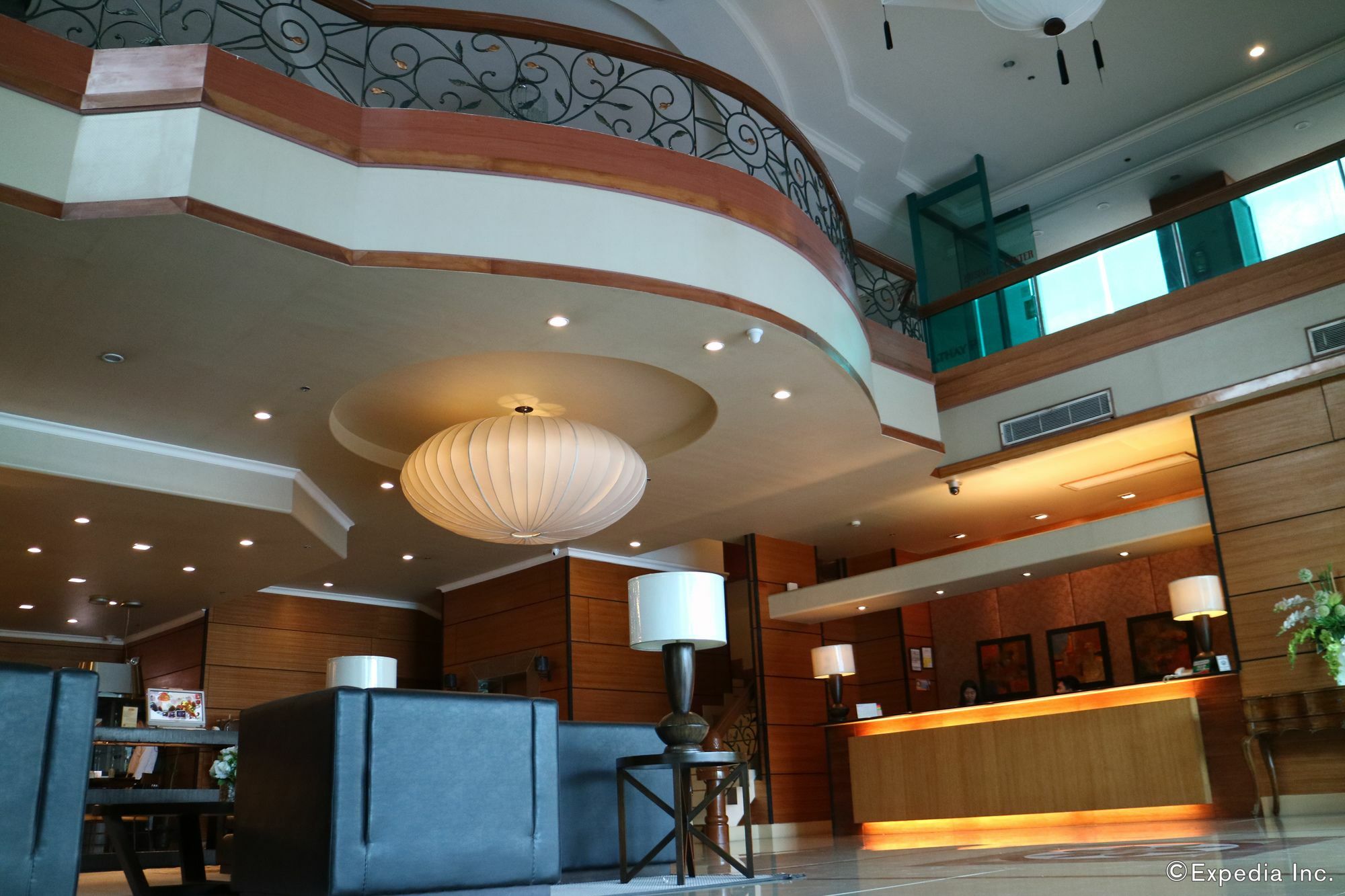 Iloilo Business Hotel מראה חיצוני תמונה