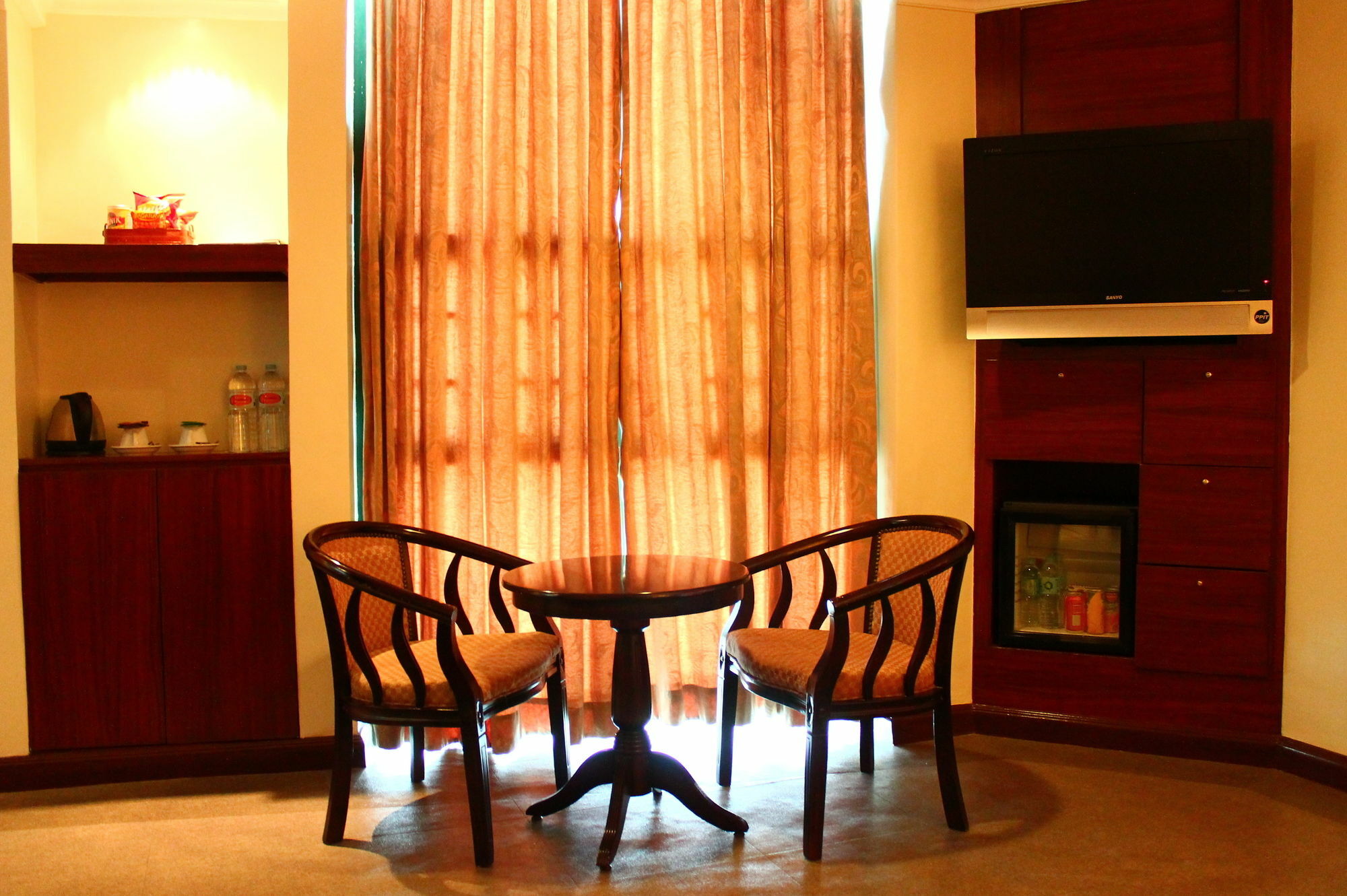 Iloilo Business Hotel מראה חיצוני תמונה